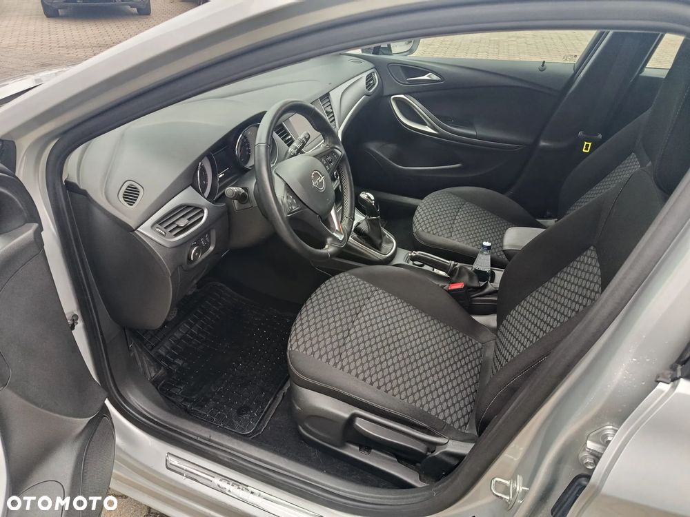 Opel Astra V 1.2 T Edition S&S - 5