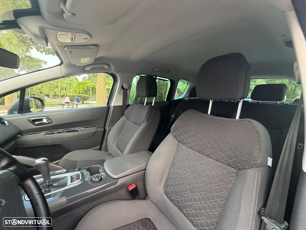 Peugeot 3008 1.6 e-HDi Style 2-Tronic - 29