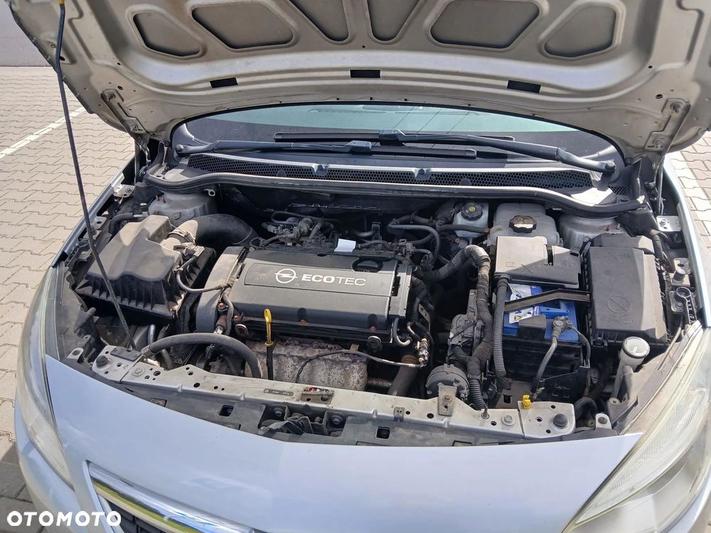 Opel Astra - 20