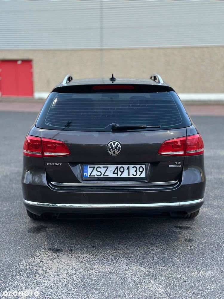 Volkswagen Passat - 5