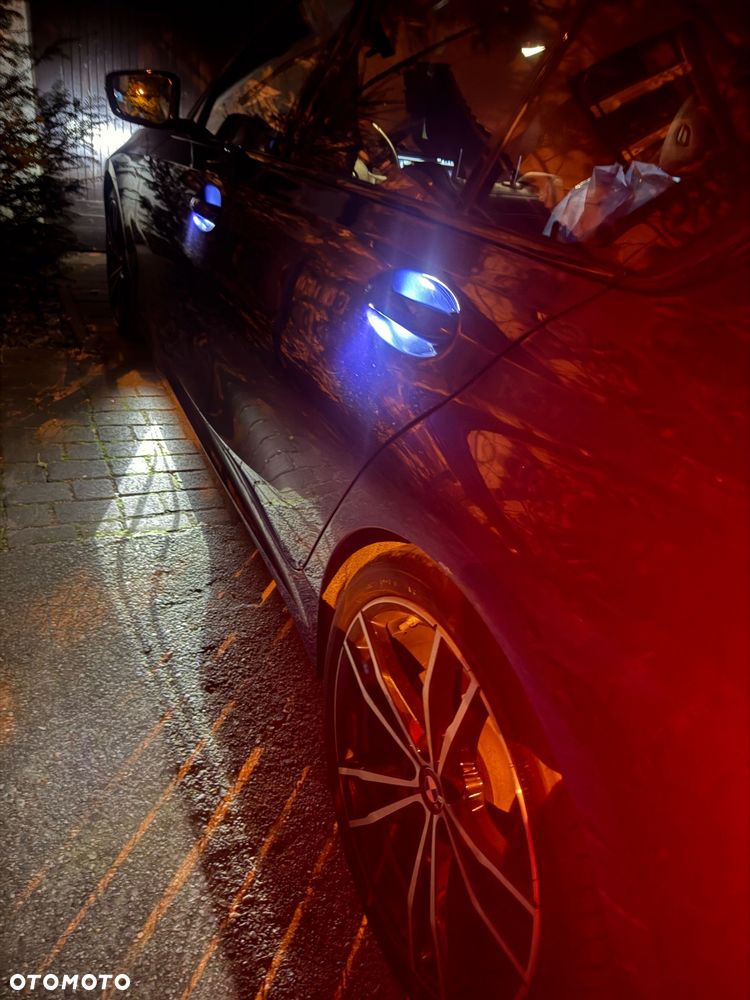 BMW Seria 3 320d xDrive M Sport sport - 38