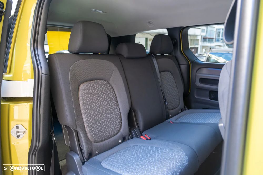 VW ID.Buzz Pro - 32