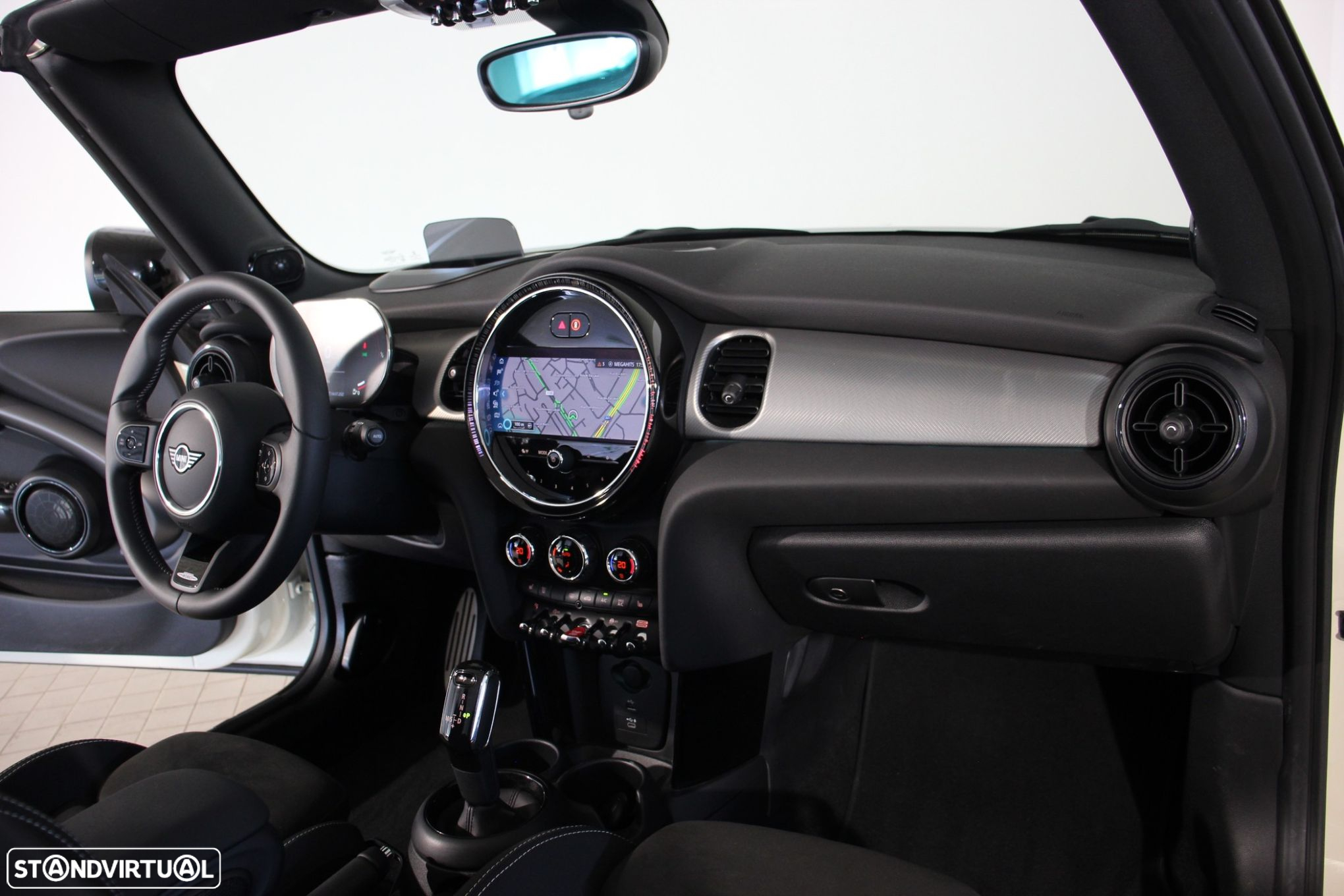 MINI 3 Portas John Cooper Works Auto Desportiva - 11