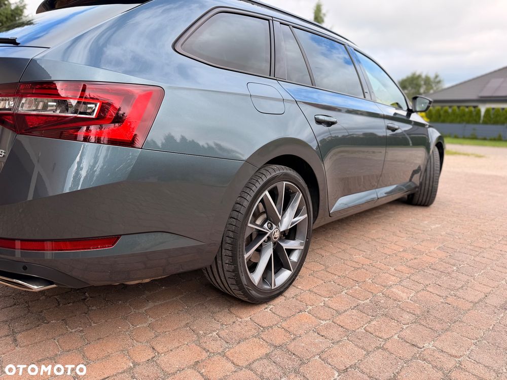 Skoda Superb 2.0 TSI 4x4 Sportline DSG - 10