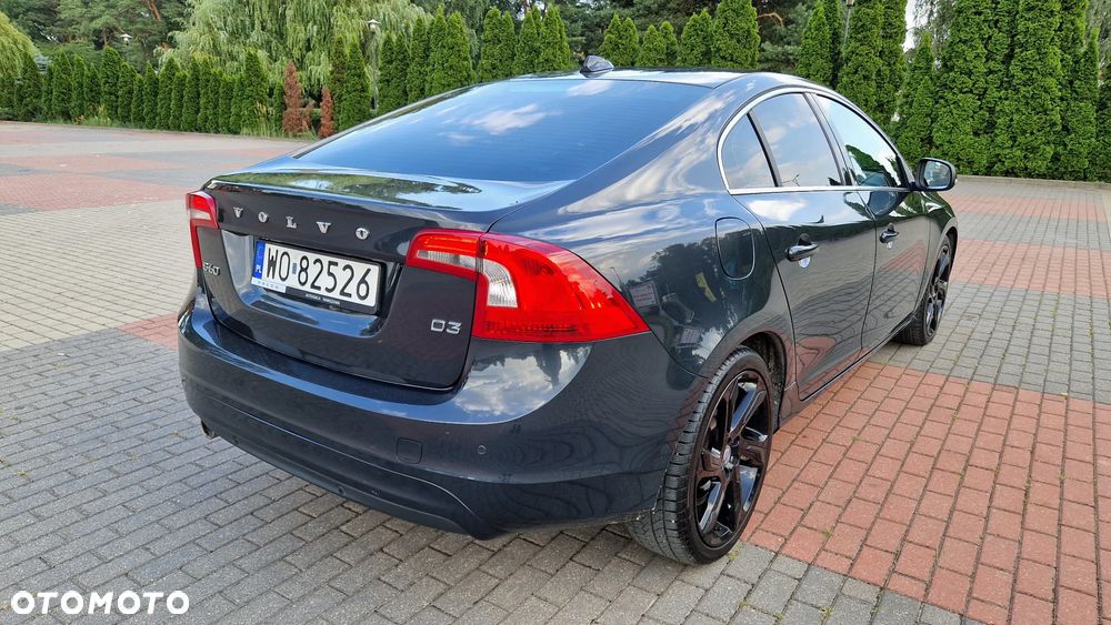 Volvo S60 D3 Momentum - 3