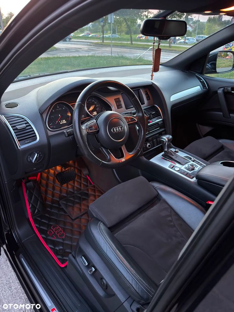 Audi Q7 3.0 TDI DPF Quattro Tiptronic - 18
