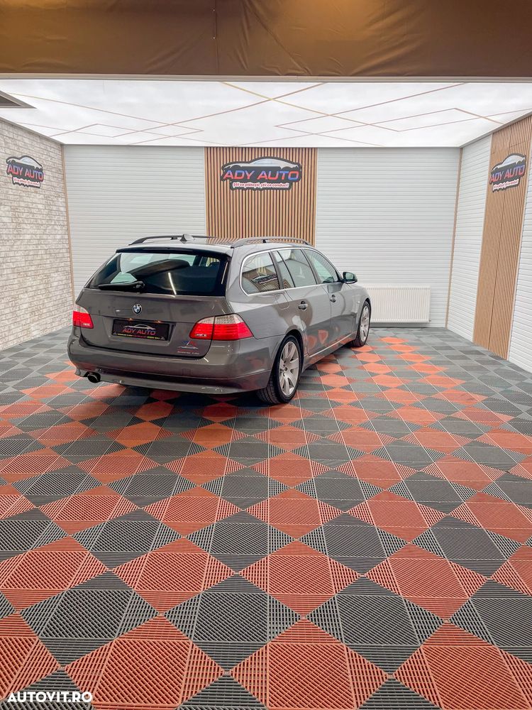 BMW Seria 5 520d Touring - 5