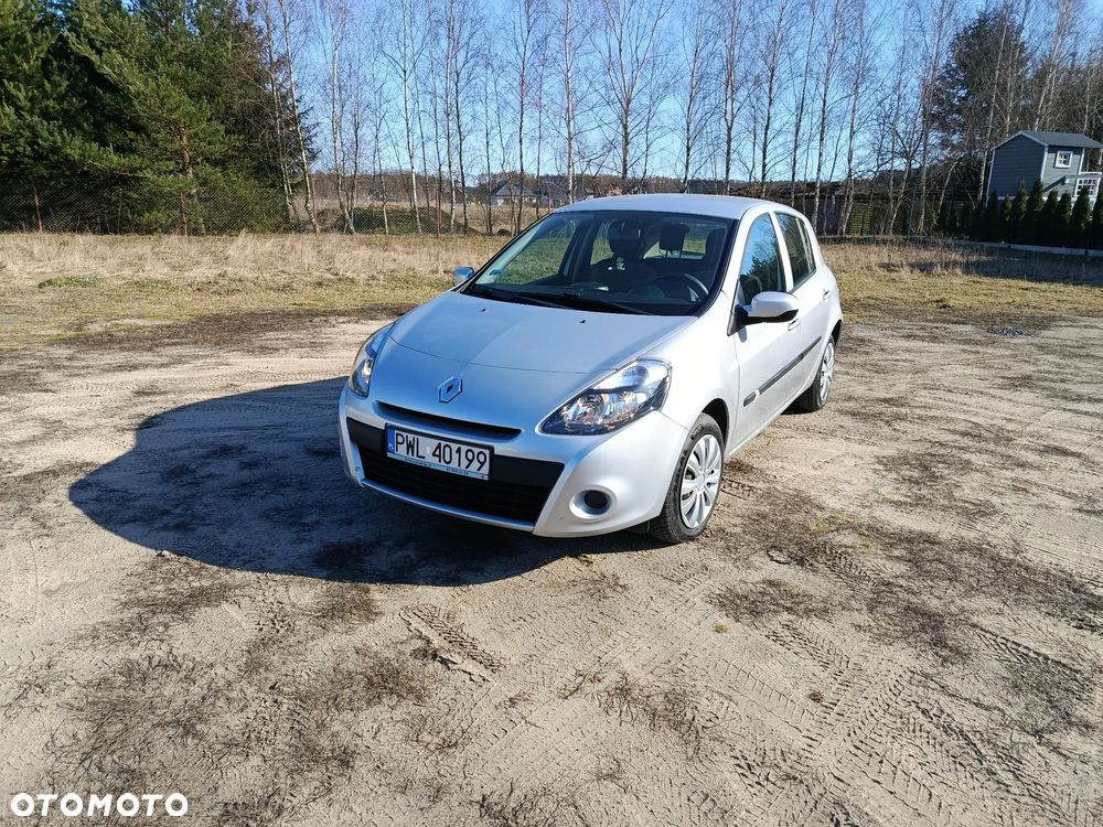 Renault Clio 1.5 dCi Alize - 12