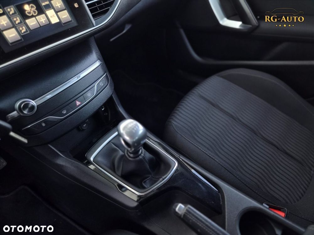 Peugeot 308 - 34