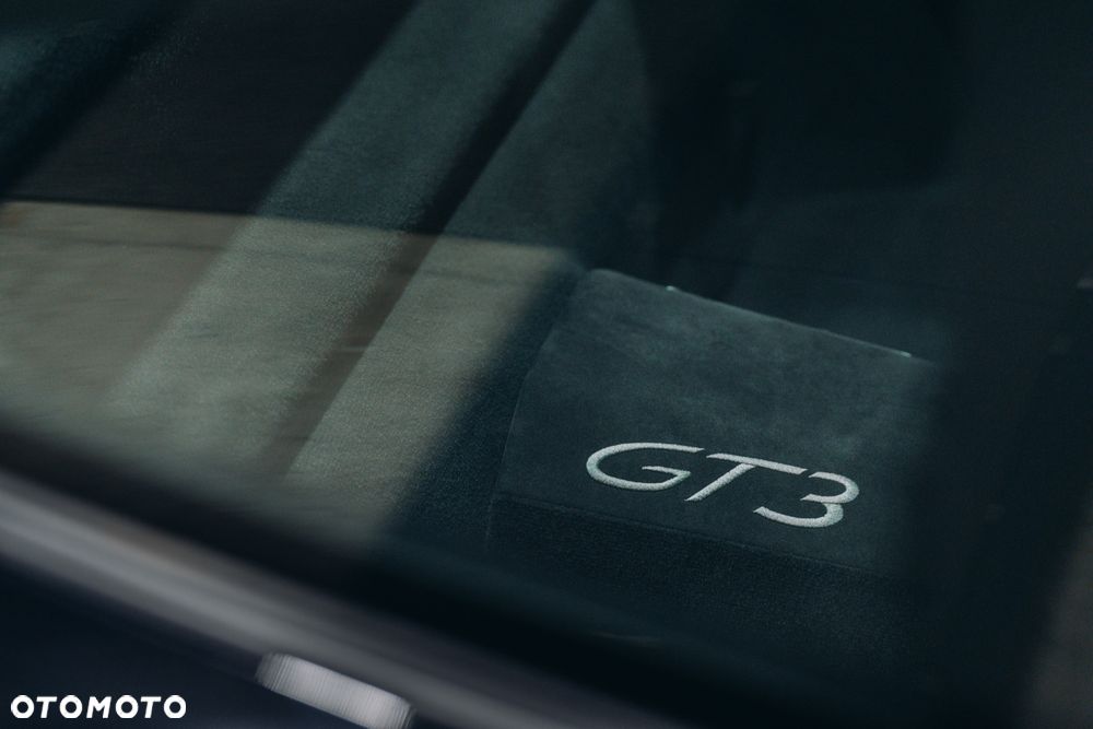 Porsche 911 - 16
