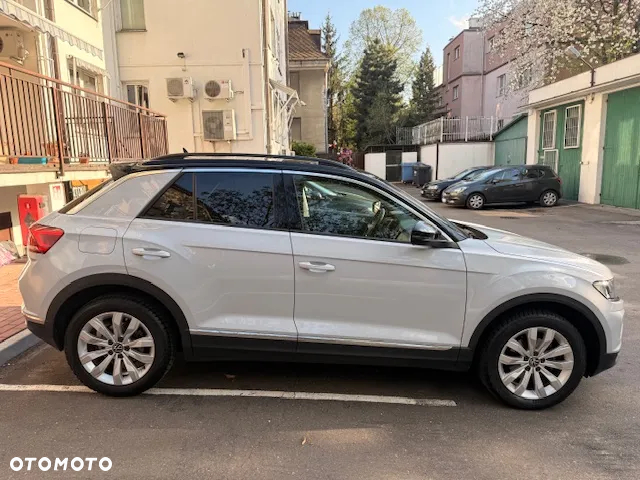 Volkswagen T-Roc - 5