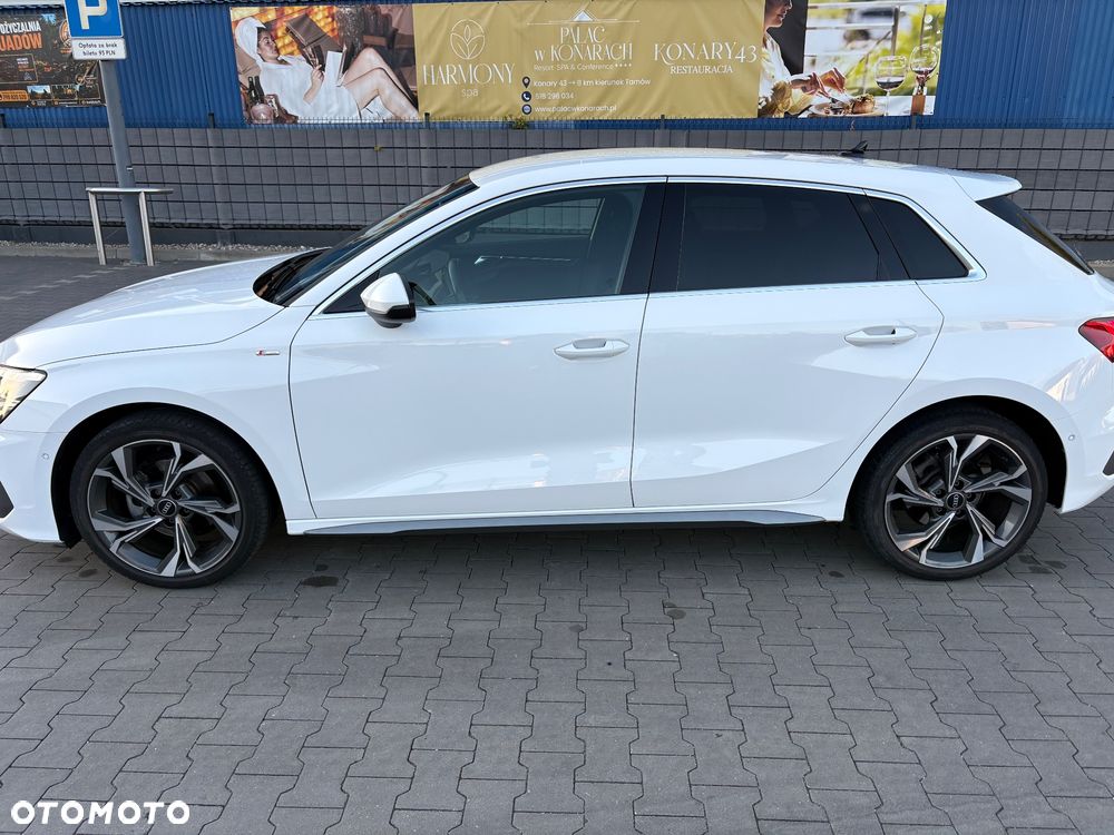Audi A3 Sportback - 3