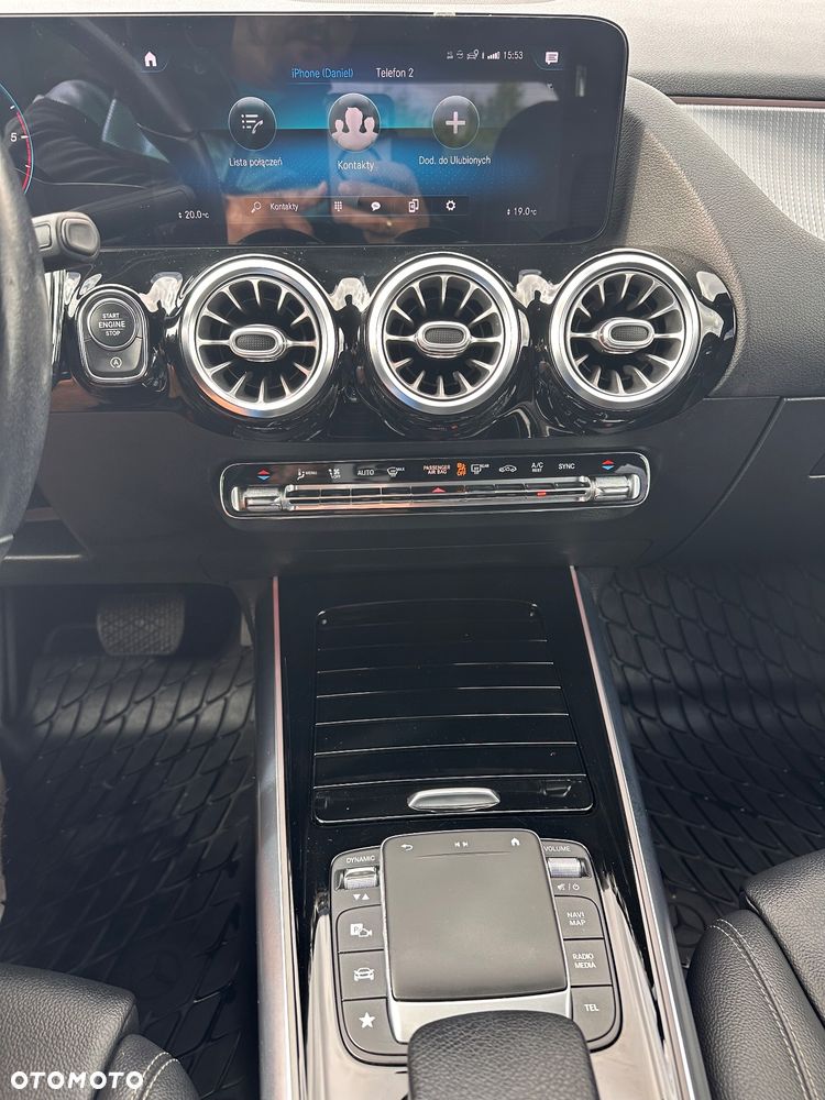 Mercedes-Benz GLA 200 d 4-Matic - 18