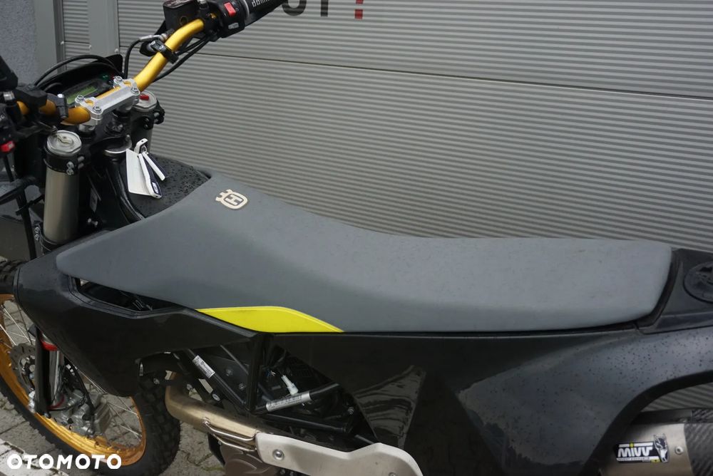 Husqvarna 701 - 12