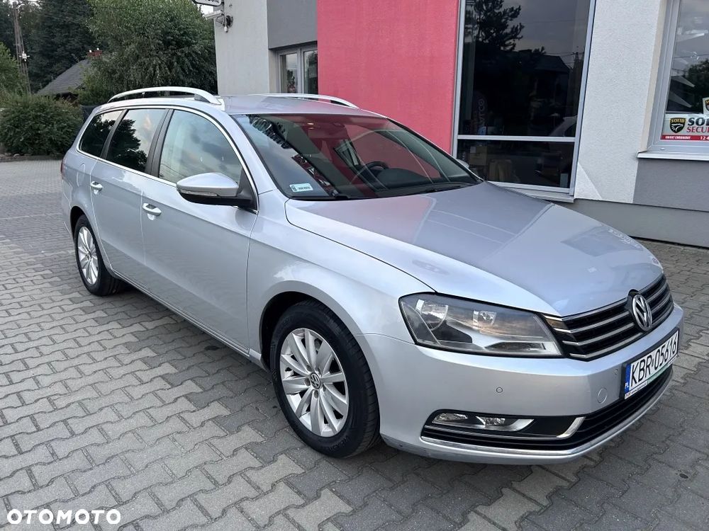 Volkswagen Passat - 10