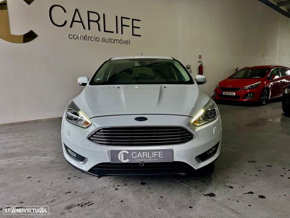 Ford Focus 1.0 SCTi Titanium - 25