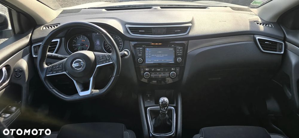 Nissan Qashqai - 10
