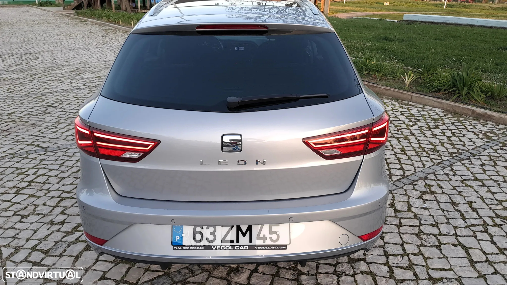 SEAT Leon ST 1.6 TDI Style S/S - 12