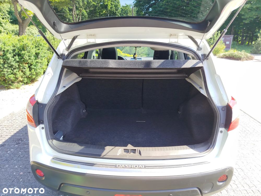 Nissan Qashqai 2.0 dCi 4x4 I-Way - 12