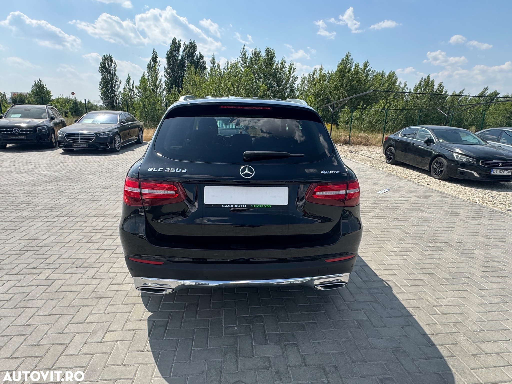 Mercedes-Benz GLC 250 d 4MATIC - 12