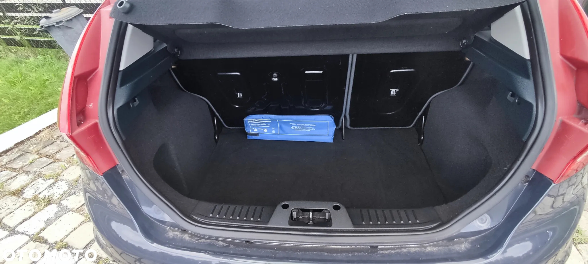 Ford Fiesta 1.25 Ambiente EU5 - 10