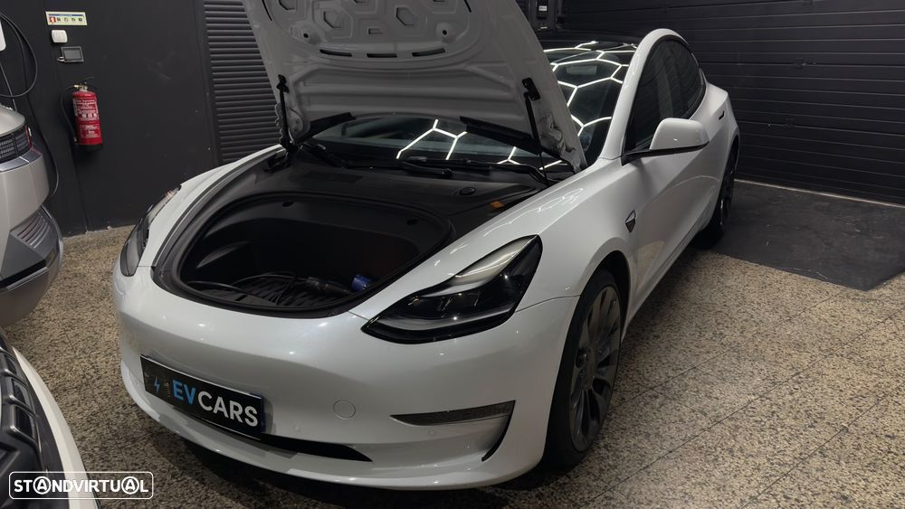 Tesla Model 3 Performance Dual Motor AWD - 17