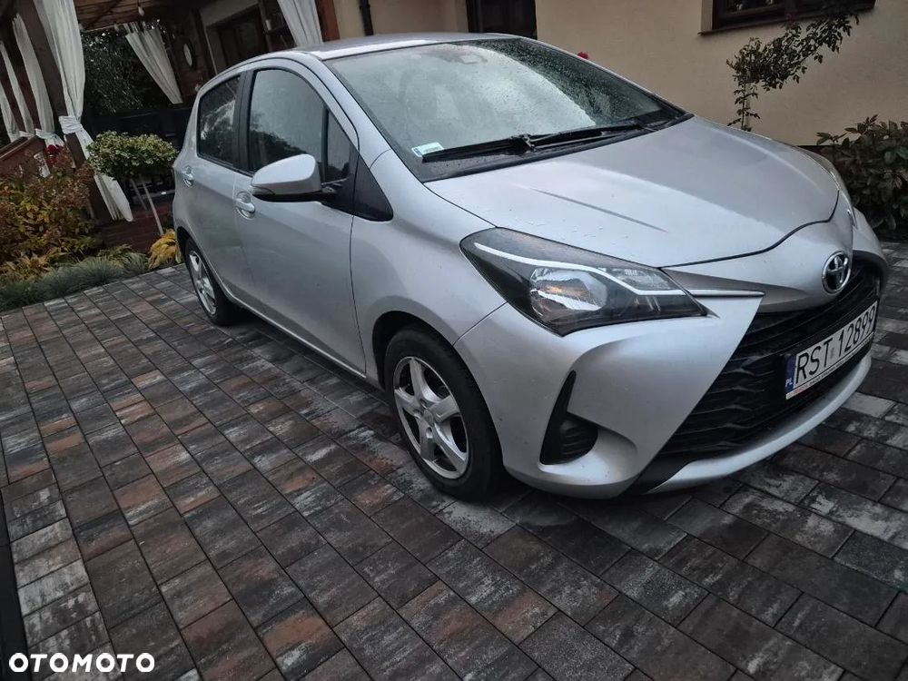 Toyota Yaris 1.5 Active - 2