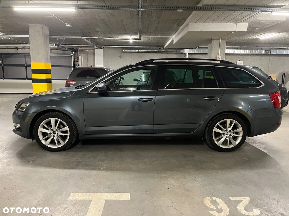 Skoda Octavia 2.0 TDI 4x4 Style DSG - 8