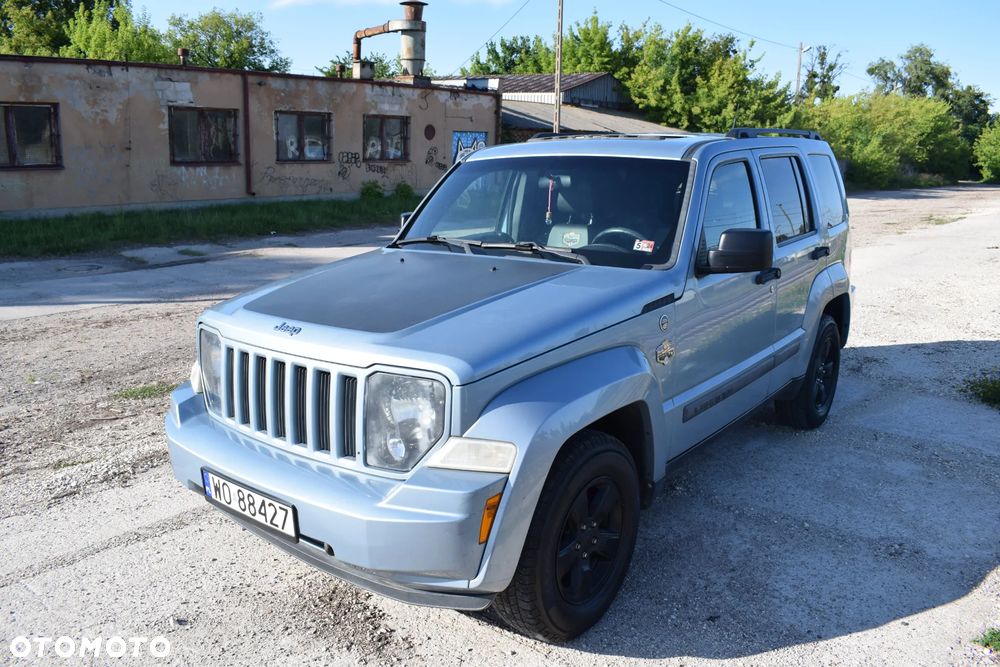 Jeep Liberty - 1
