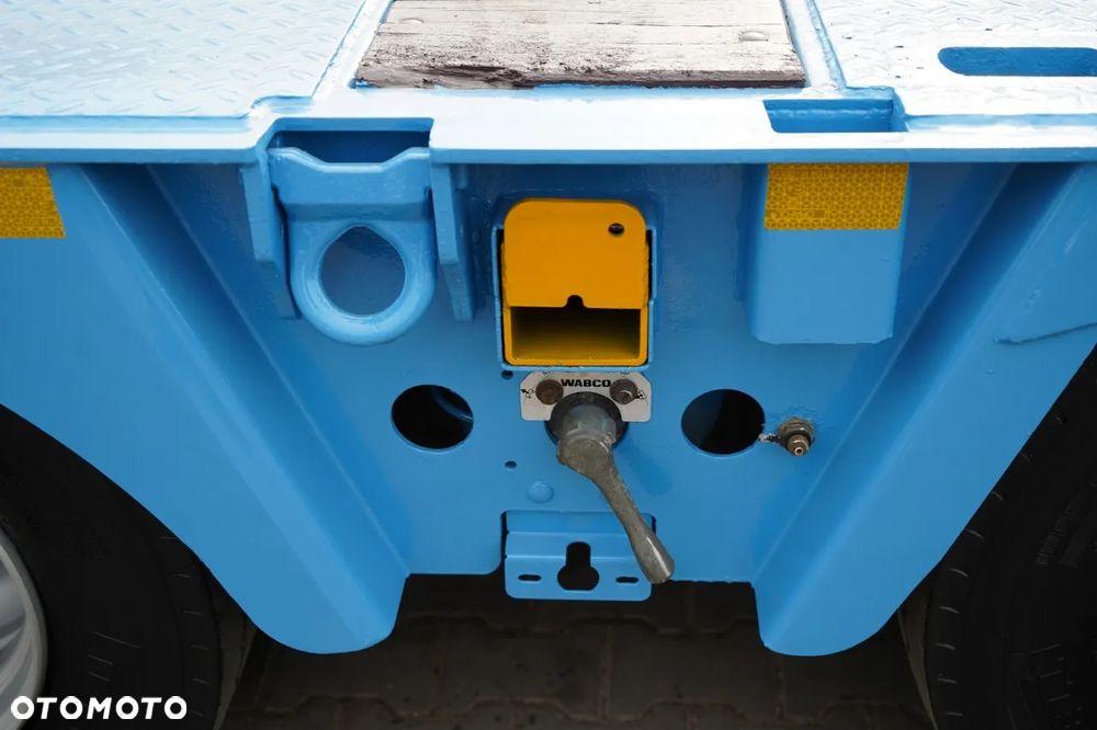 Inny KOMODO / KMD4 / NACZEPA LAWETA / NISKOPODWOZIE / OSIE SKRĘTNE / OŚ PODNOSZONA / NAJAZDY HYDRAULICZNE / - 22