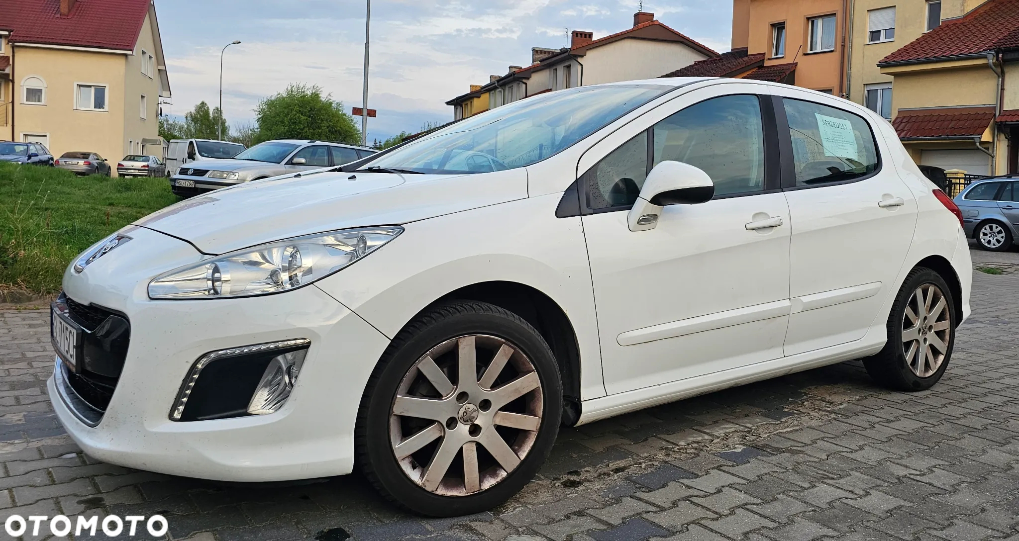 Peugeot 308 1.6 HDi Premium - 3