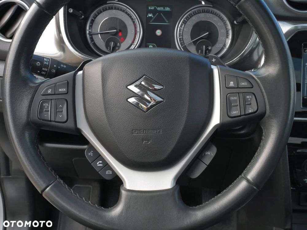 Suzuki Vitara 1.5 Strong Hybrid Elegance Sun 4WD AGS - 19