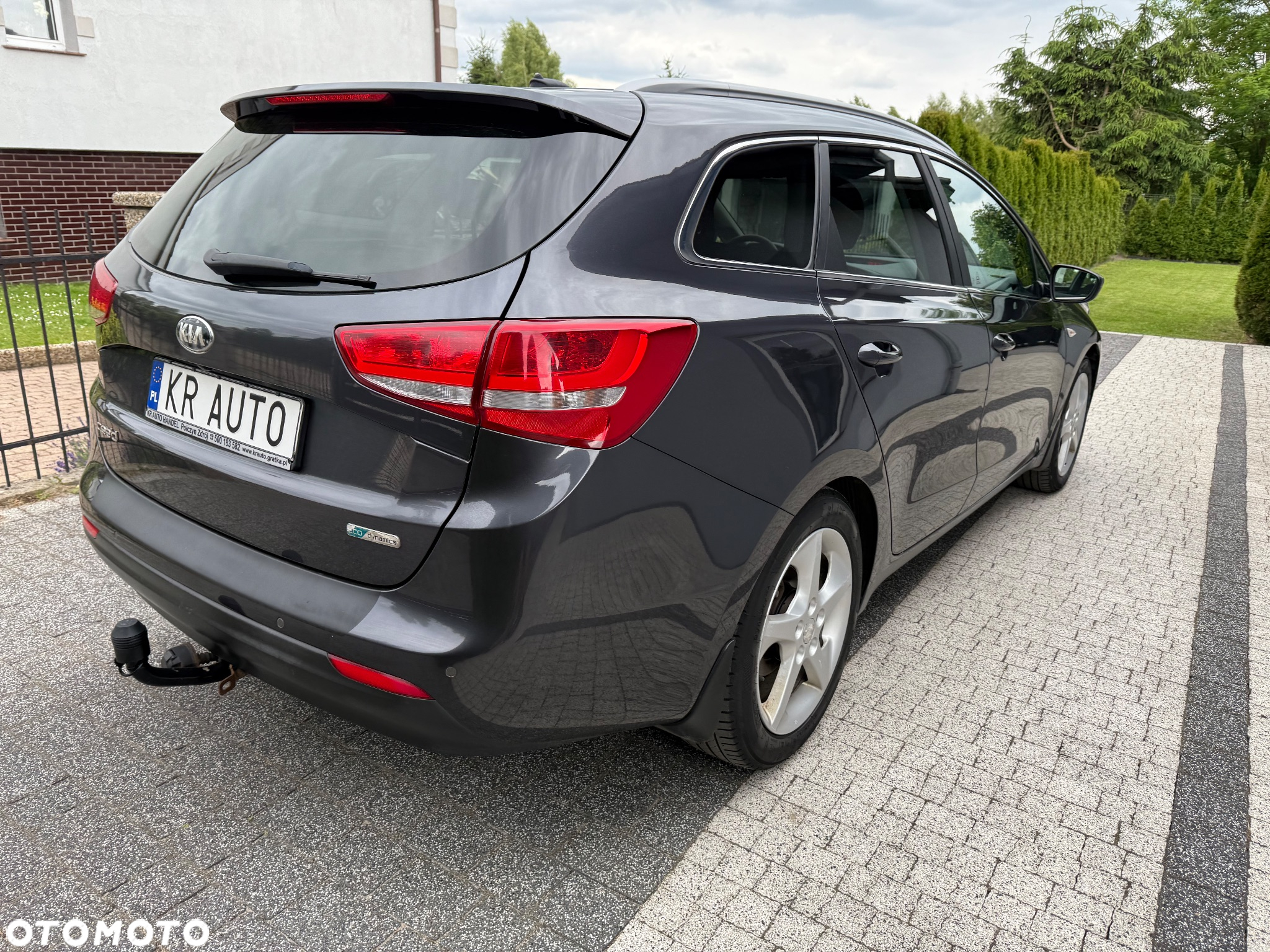 Kia Ceed 1.6 CRDi 136 ISG Vision - 4