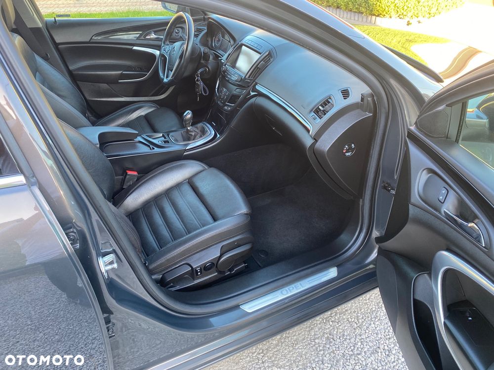 Opel Insignia 1.4 T Cosmo S&S - 19