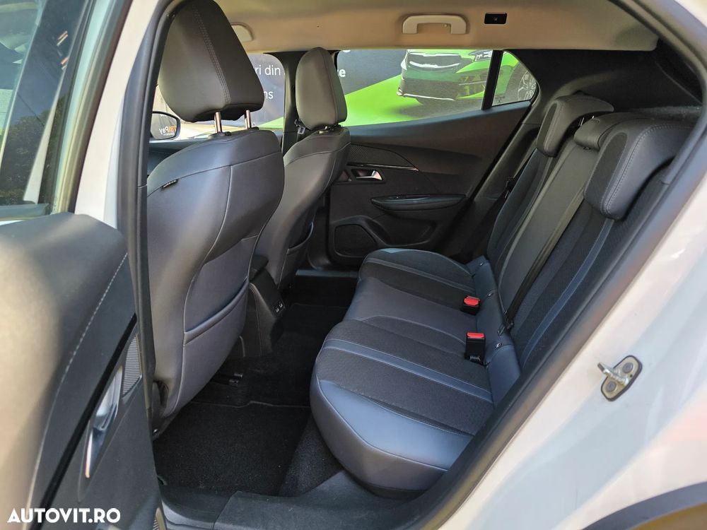 Peugeot 2008 PureTech 110 Stop&Start Allure - 11