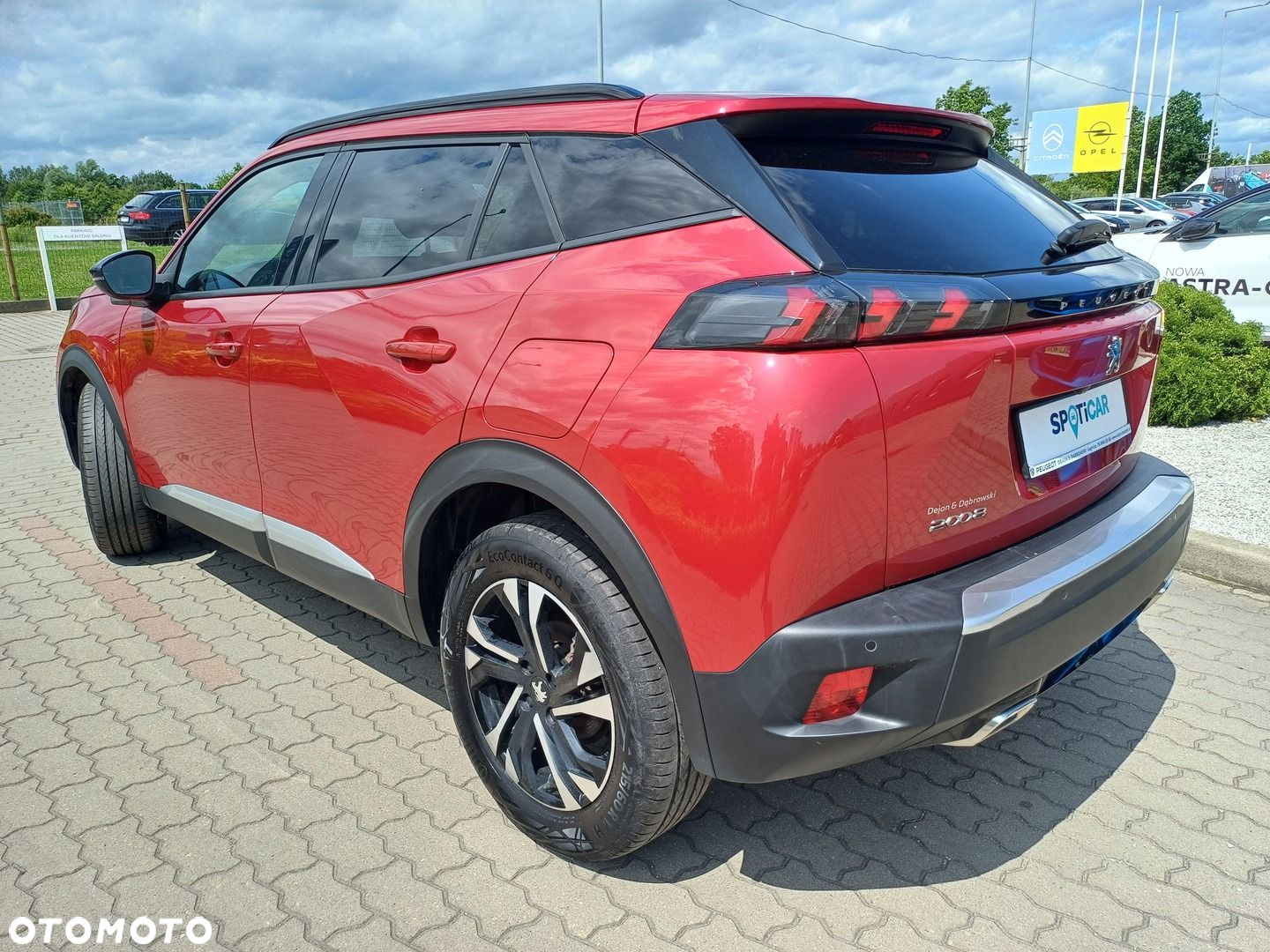 Peugeot 2008 1.2 PureTech Allure Pack S&S EAT8 - 4