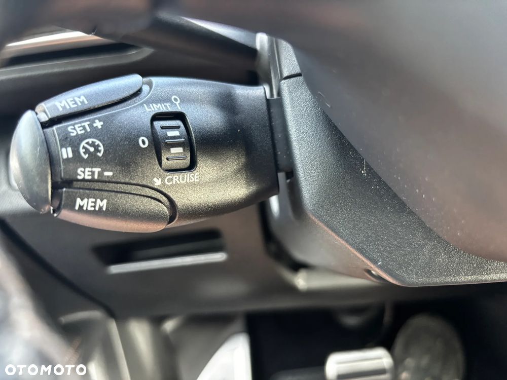 Peugeot 3008 2.0 BlueHDi GT S&S EAT6 - 24