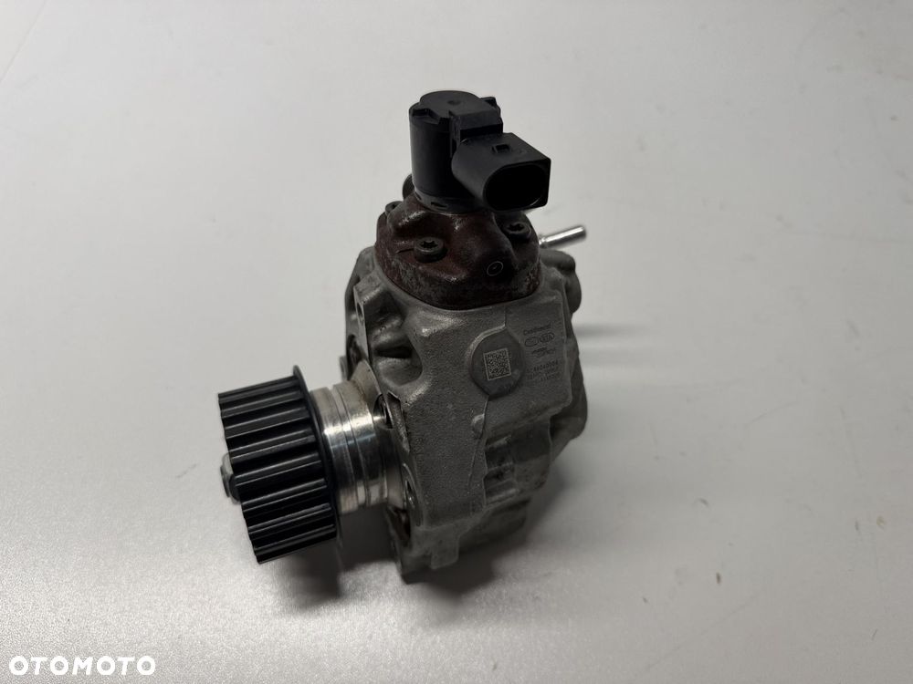 POMPA WTRYSKOWA HYUNDAI KIA 1.6 CRDI D4FE  33100-2U000 2019- - 2