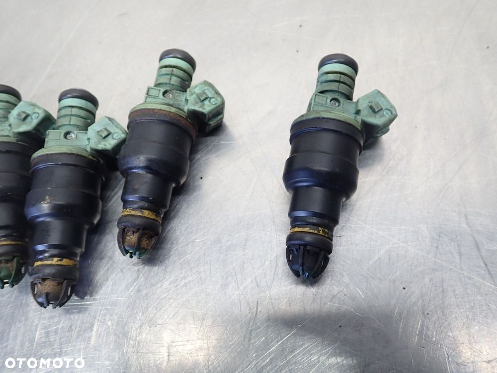 WTRYSK BMW E39 2.5 523I M52B25 0280150415 - 3