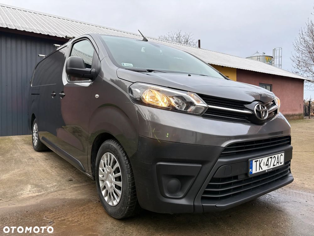 Toyota PROACE - 1