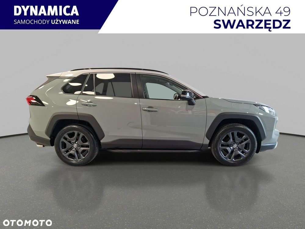 Toyota RAV4 - 9