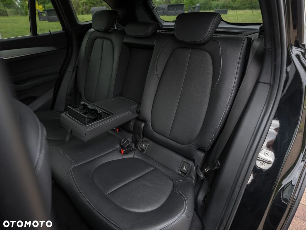 BMW X1 sDrive18d xLine sport - 28
