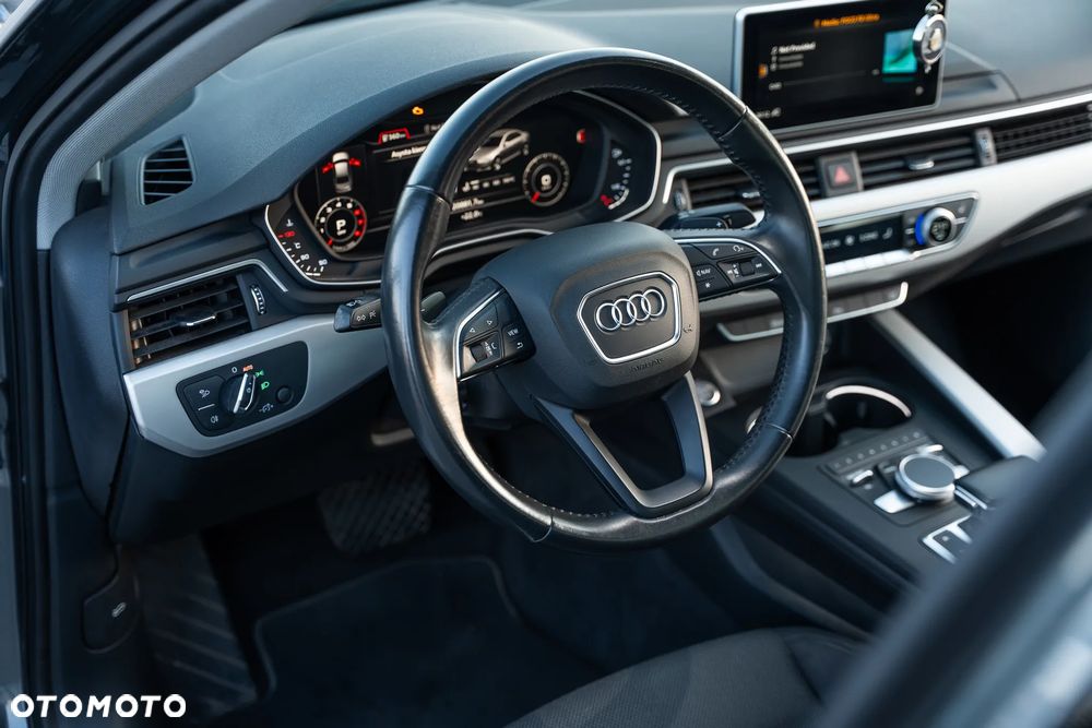 Audi A4 Limousine 35 TFSI mHEV S Line S tronic - 10