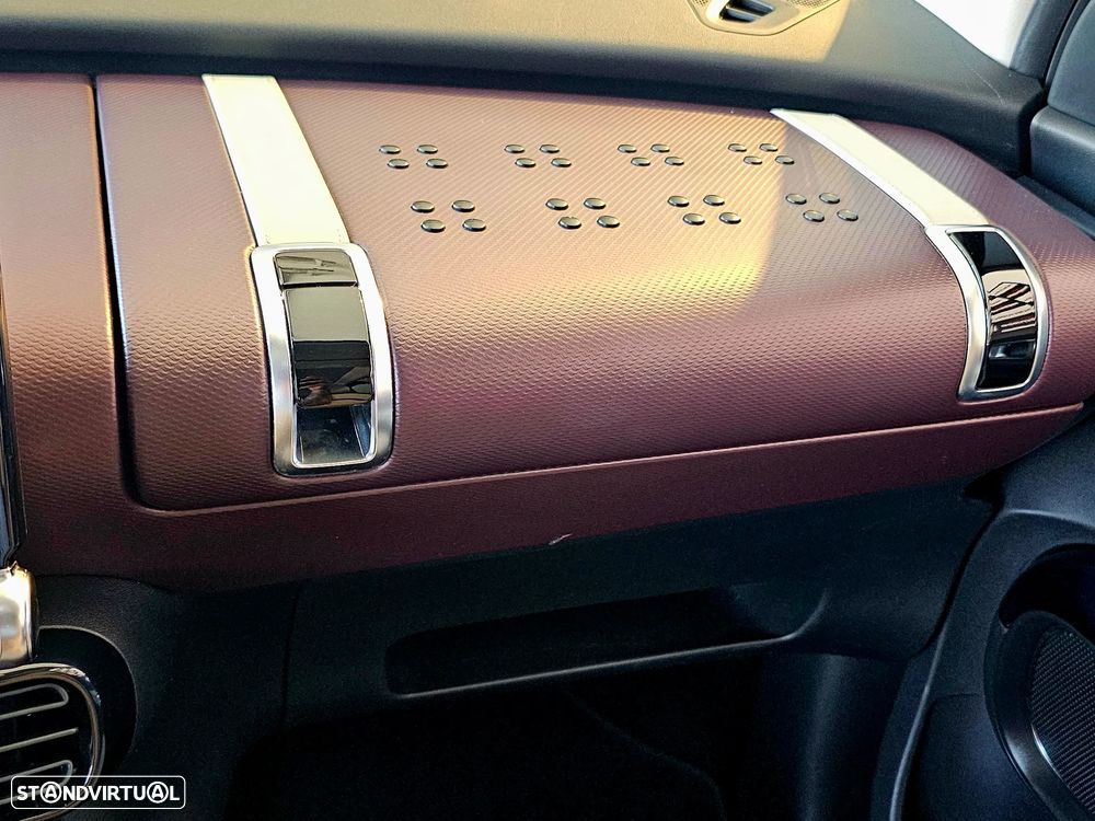 Citroën C4 Cactus 1.2 PureTech Shine EAT6 - 28