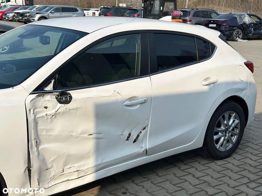 Mazda 3 - 4