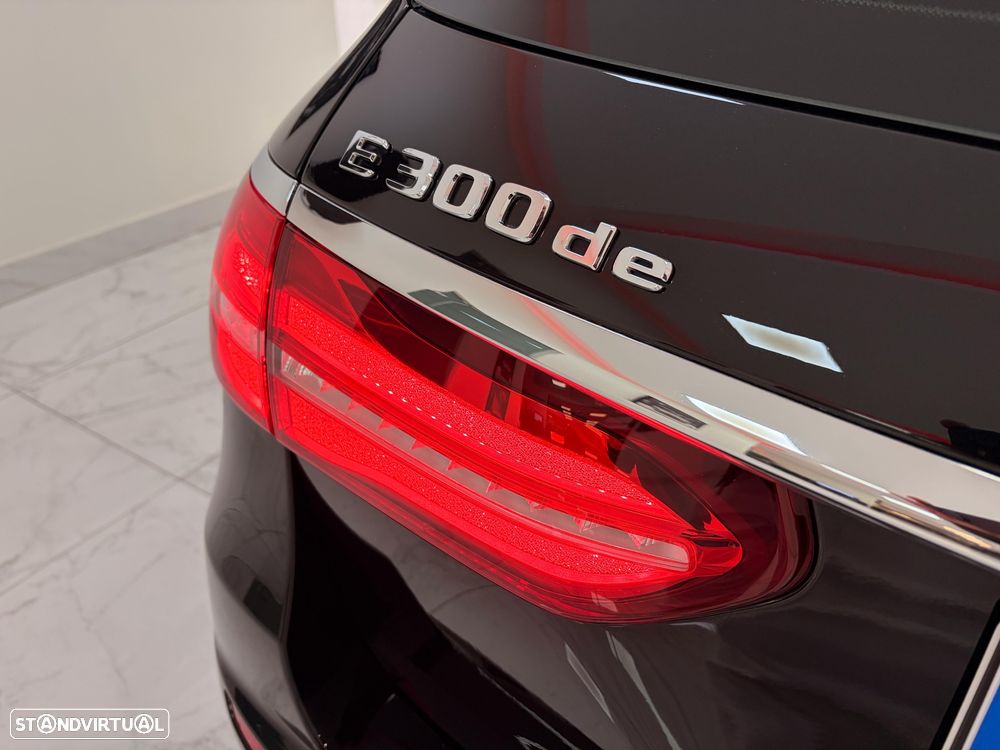 Mercedes-Benz E 300 Bluetec Hybrid Avantgarde - 9