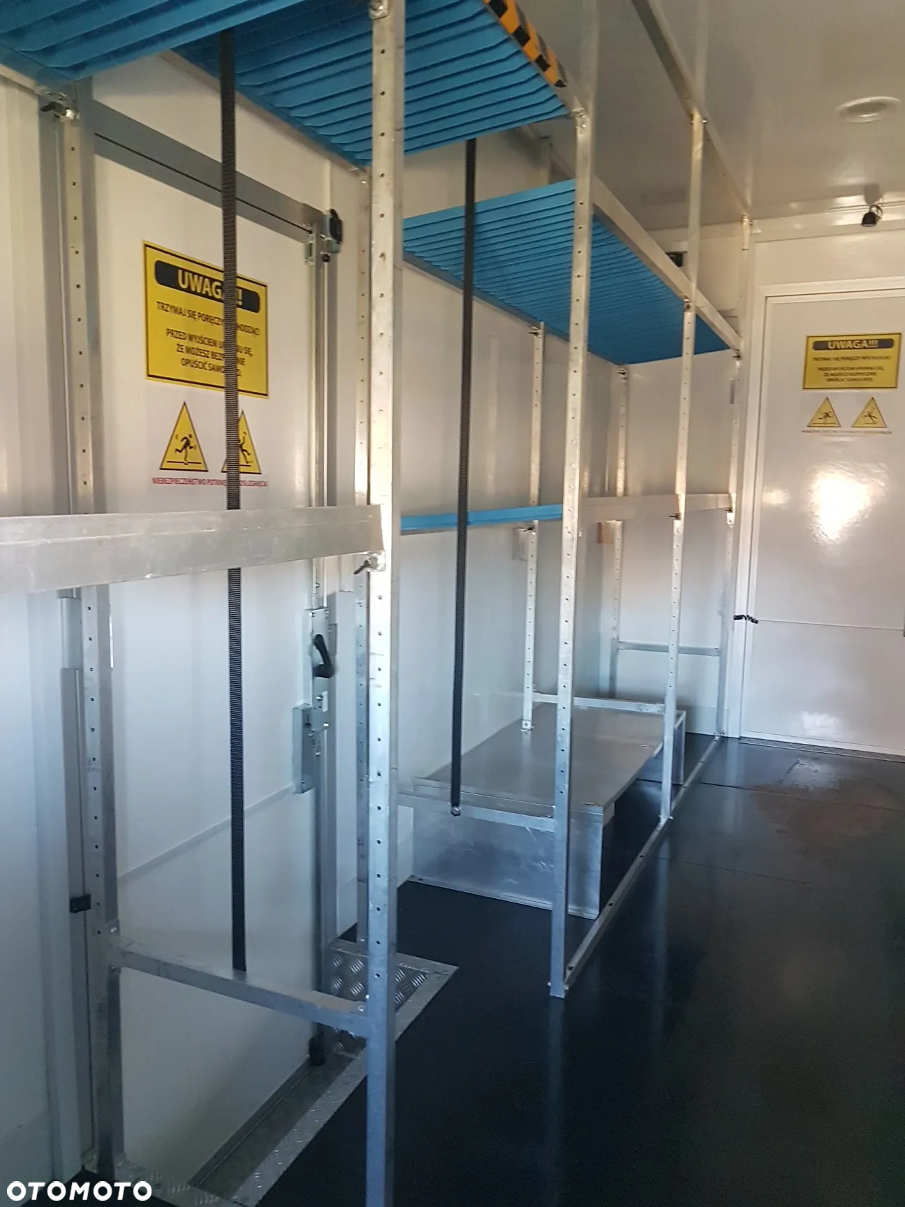 Iveco DAILY KONTENER NISKOPODŁOGOWY 4,43x2,23x2,42 SKLEP FOODTRUCK BAR KLIMA KONIOWÓZ KAMPER - 19