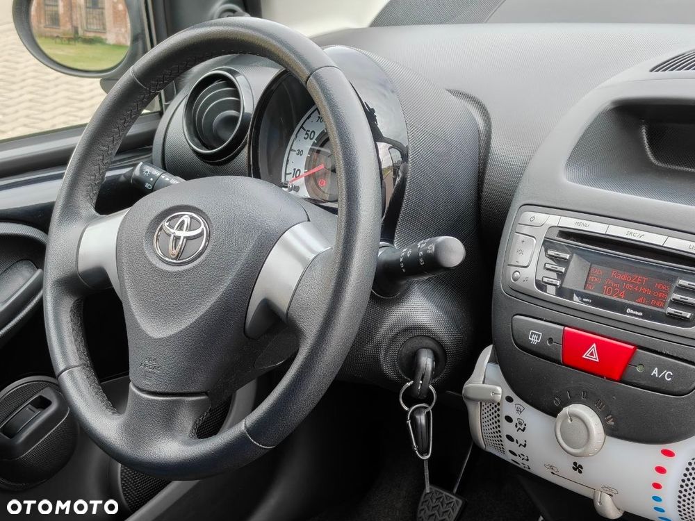 Toyota Aygo - 5