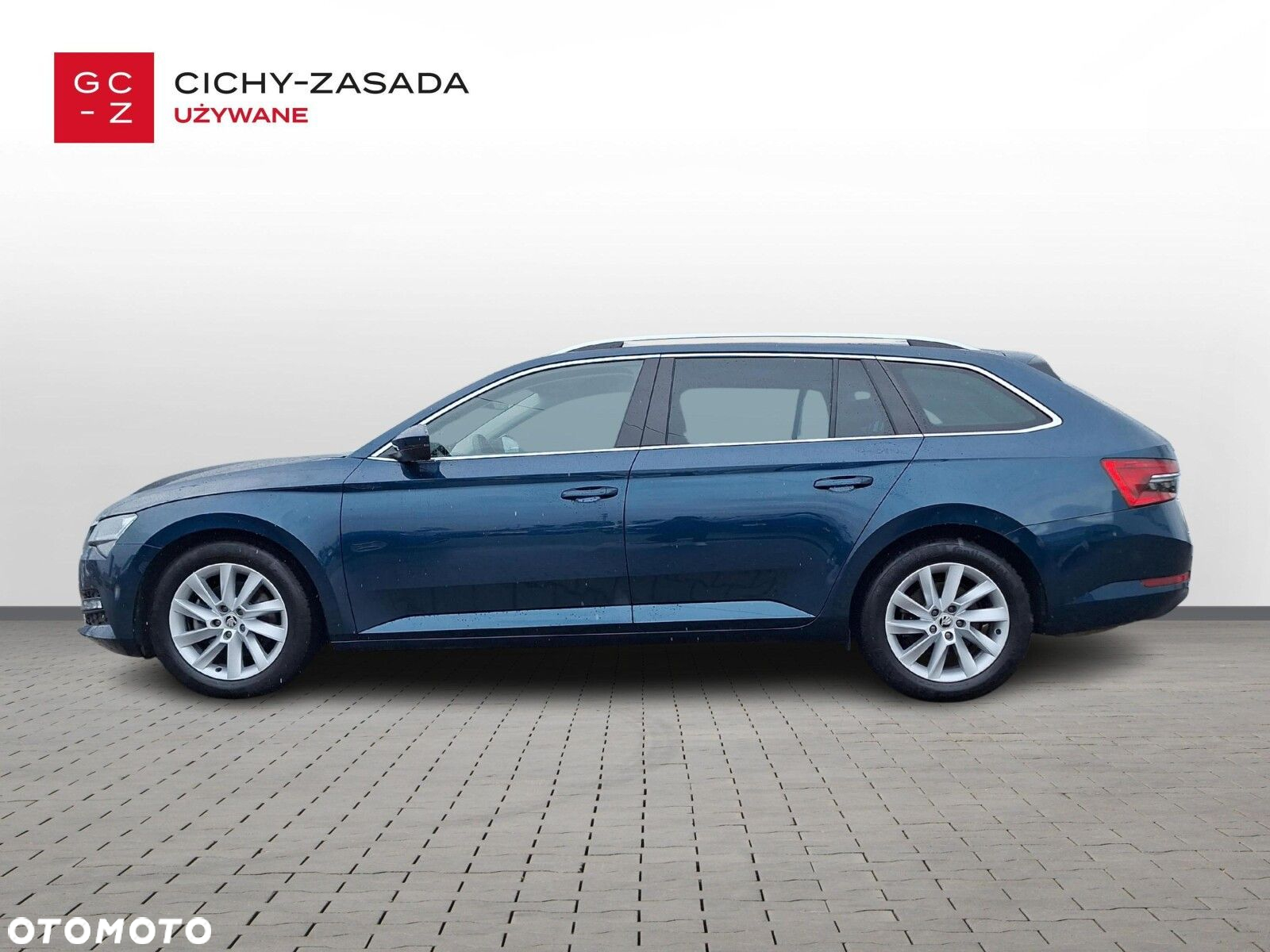 Skoda Superb 2.0 TDI SCR 4x4 Ambition DSG - 2