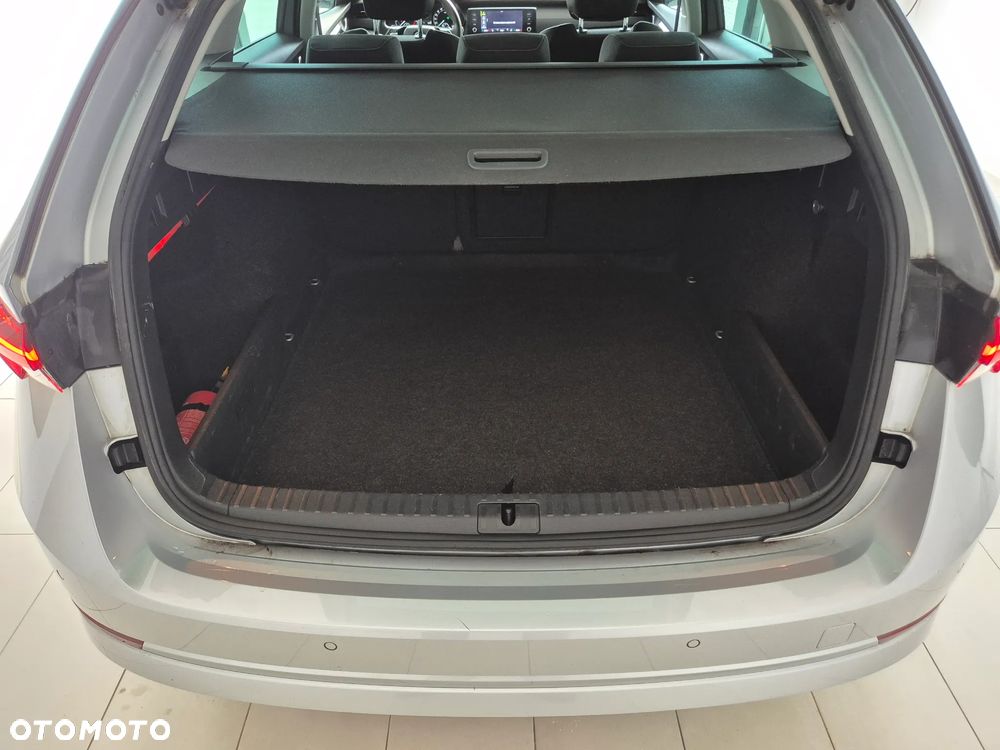 Skoda Octavia 1.5 TSI ACT Ambition DSG - 19